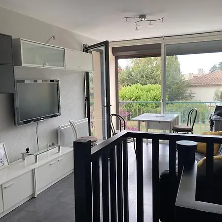 Apartment Duplex 4p, St Clair, Pr Plage, Au Soleil Au Calme Le Lavandou